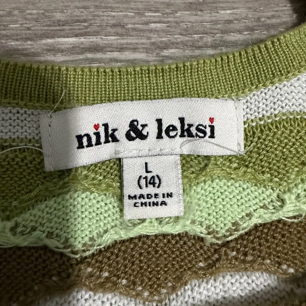 Nik & Leksi sleeveless knit